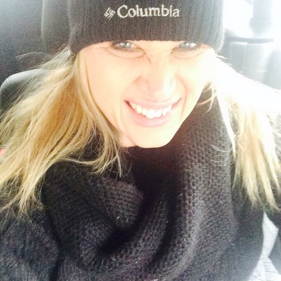 Meet your Posher, Michelle - Picture 1 of 2